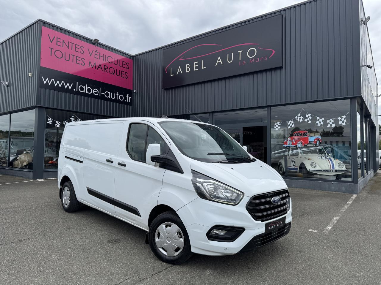 Ford Transit Custom 300 L2H1 2.0 ECOBLUE 130 HYBRID TREND BUSINESS - Kaubik: pilt 1 Ford Transit Custom 300 L2H1 2.0 ECOBLUE 130 HYBRID TREND BUSINESS - Kaubik: pilt 1