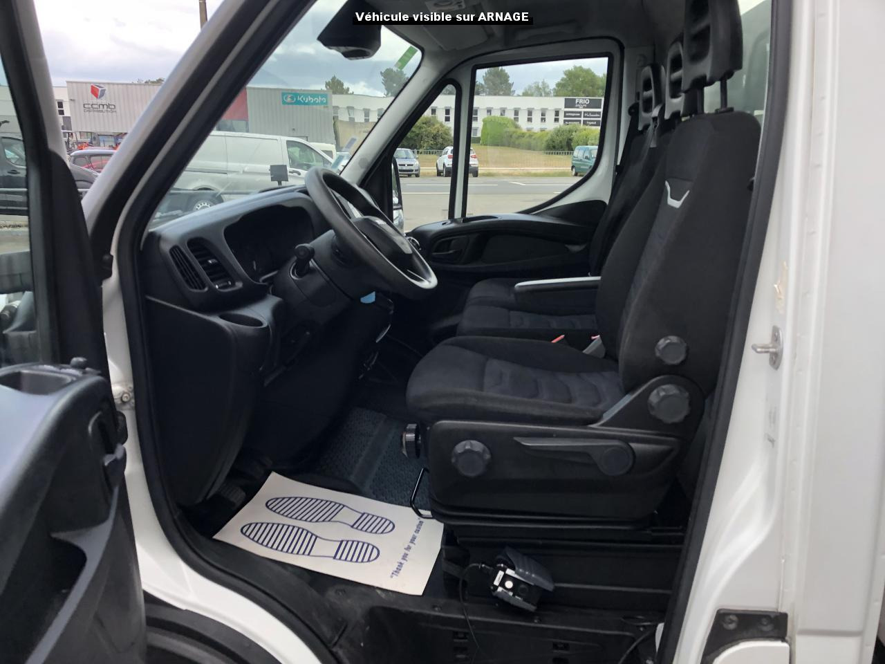 IVECO Daily 35 C 16H3.0 (Quad-Leaf) CHASSIS CABINE 2014 35C/35S Chassis cabine 35 C Epmt.3.75 PHASE 4 - Tarbesõiduk kallur: pilt 5 IVECO Daily 35 C 16H3.0 (Quad-Leaf) CHASSIS CABINE 2014 35C/35S Chassis cabine 35 C Epmt.3.75 PHASE 4 - Tarbesõiduk kallur: pilt 5