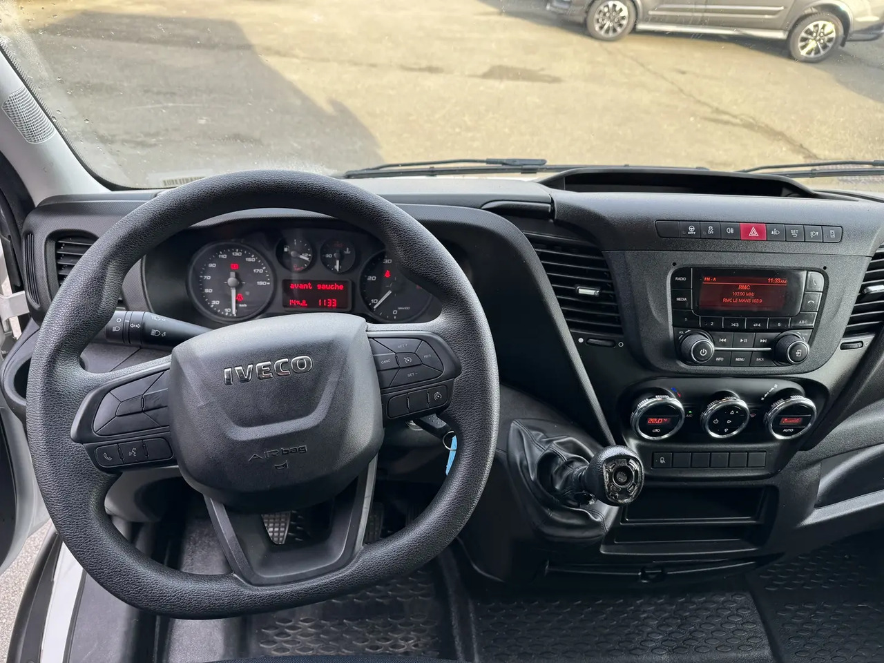 Iveco Daily 35C16 D EMPATTEMENT 4100 - Tarbesõiduk furgoon: pilt 4 Iveco Daily 35C16 D EMPATTEMENT 4100 - Tarbesõiduk furgoon: pilt 4