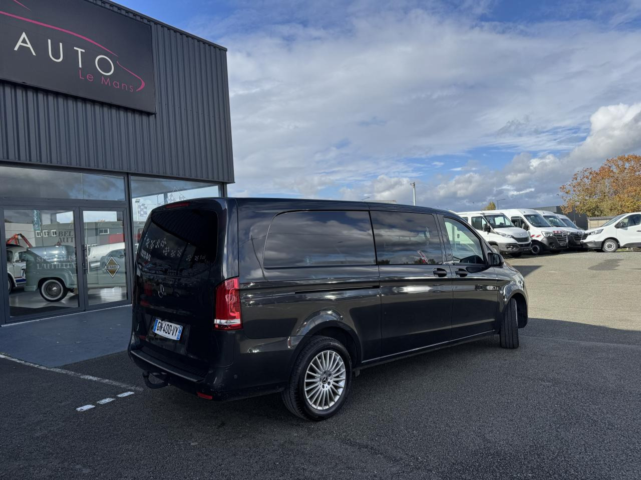 MERCEDES Vito MIXTO Extra Long 3.05t 119 CDI BlueEfficiency - BVA 9G-Tronic Propulsion MIXTO - BM 447 first - Kaubik: pilt 5 MERCEDES Vito MIXTO Extra Long 3.05t 119 CDI BlueEfficiency - BVA 9G-Tronic Propulsion MIXTO - BM 447 first - Kaubik: pilt 5