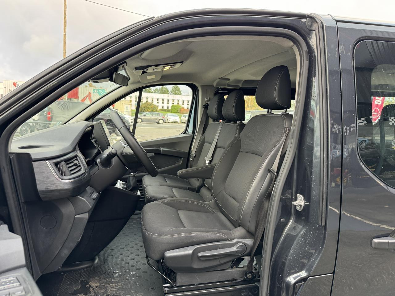 Nissan Primastar Avantour N-Connecta 3.0t L2H1 2.0 dCi - 150 - S/S II 2021 COMBI Combi L2H1 PHASE 2 - Väikebuss, Mikrobuss: pilt 5 Nissan Primastar Avantour N-Connecta 3.0t L2H1 2.0 dCi - 150 - S/S II 2021 COMBI Combi L2H1 PHASE 2 - Väikebuss, Mikrobuss: pilt 5