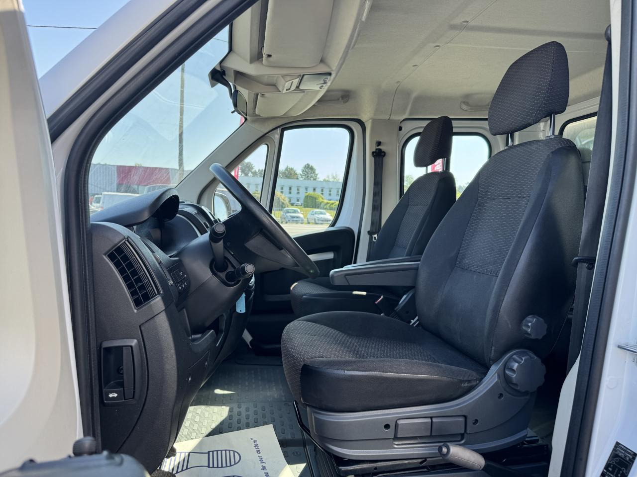 OPEL MOVANO 3T5 BENNE + COFFRE DOUBLE CABINE 6PL 2.2 HDI 165CH - Tarbesõiduk kallur, Meeskonnaauto: pilt 3 OPEL MOVANO 3T5 BENNE + COFFRE DOUBLE CABINE 6PL 2.2 HDI 165CH - Tarbesõiduk kallur, Meeskonnaauto: pilt 3