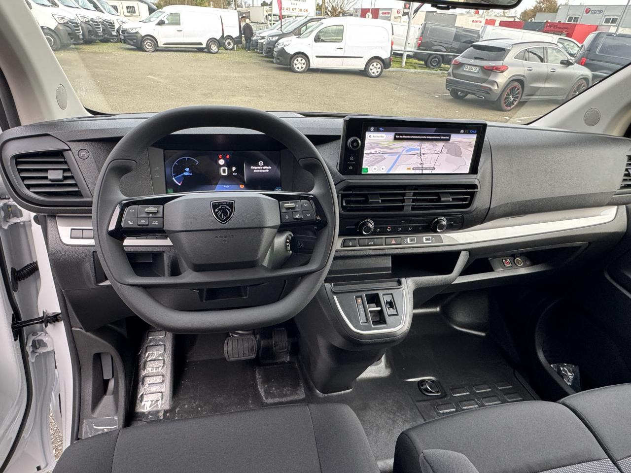 PEUGEOT Expert M 2.0 BlueHDi - 145 S&S - BV EAT8 III FOURGON Fourgon PHASE 2 - Kaubik: pilt 4 PEUGEOT Expert M 2.0 BlueHDi - 145 S&S - BV EAT8 III FOURGON Fourgon PHASE 2 - Kaubik: pilt 4