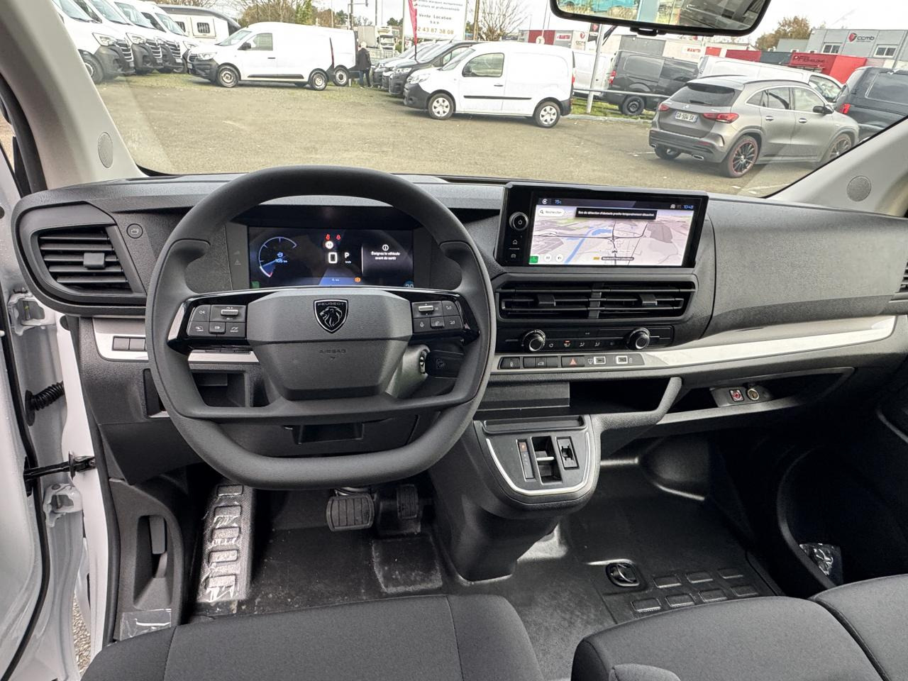 PEUGEOT Expert M 2.0 BlueHDi - 180 S&S - BV EAT8 III FOURGON Fourgon PHASE 2 - Kaubik: pilt 5 PEUGEOT Expert M 2.0 BlueHDi - 180 S&S - BV EAT8 III FOURGON Fourgon PHASE 2 - Kaubik: pilt 5