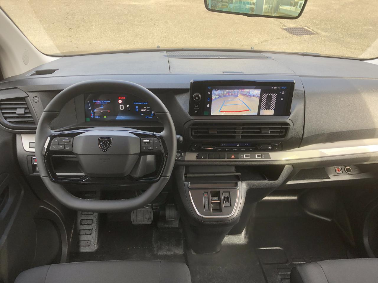 PEUGEOT Expert XL 2.0 BlueHDi - 180 S&S - BV EAT8 III CABINE APPROFONDIE Fourgon Cabine approfondie Fix - Kaubik: pilt 4 PEUGEOT Expert XL 2.0 BlueHDi - 180 S&S - BV EAT8 III CABINE APPROFONDIE Fourgon Cabine approfondie Fix - Kaubik: pilt 4