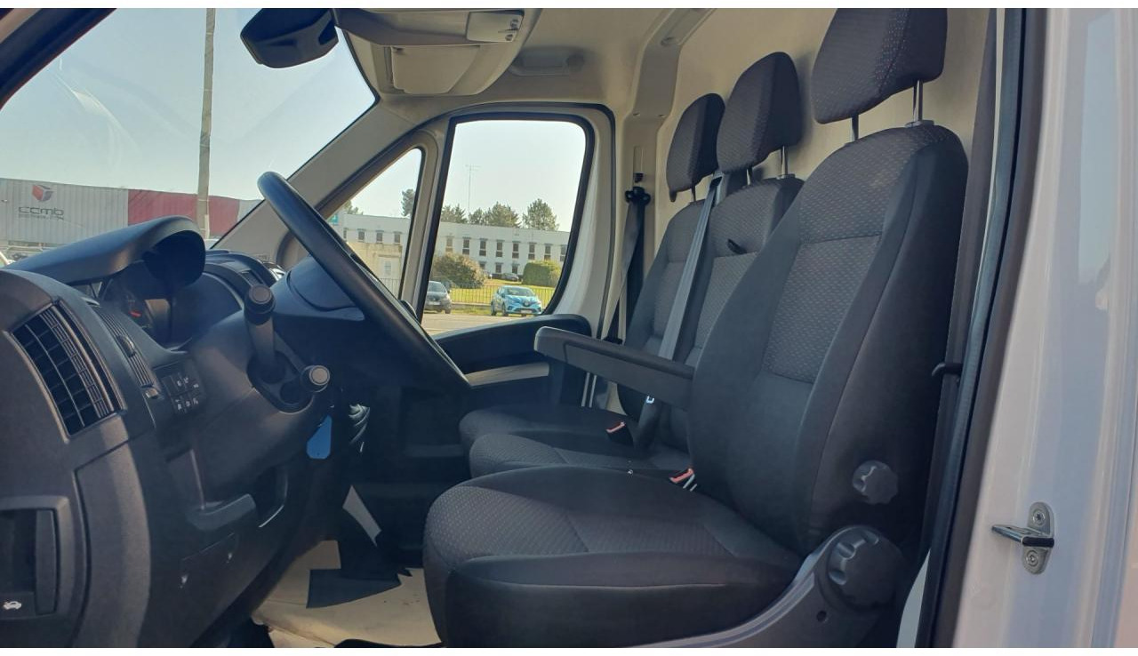 Peugeot Boxer 3.5t L2H2 2.2 HDi 140CH - Kaubik: pilt 5 Peugeot Boxer 3.5t L2H2 2.2 HDi 140CH - Kaubik: pilt 5