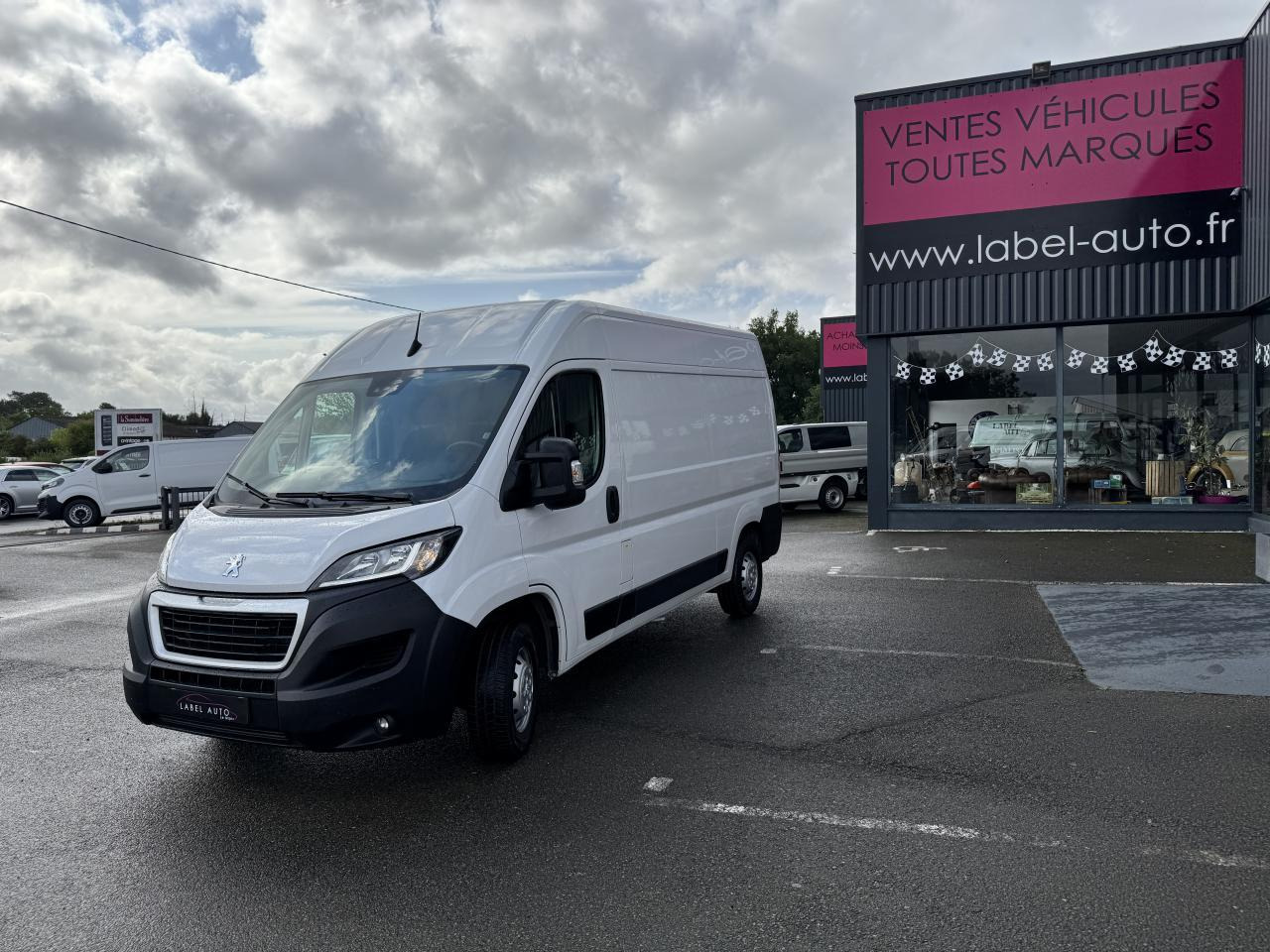 Kaubik Peugeot Boxer 333 L2H2 2.2 BLUEHDI S&S 140CH ASPHALT: pilt 6