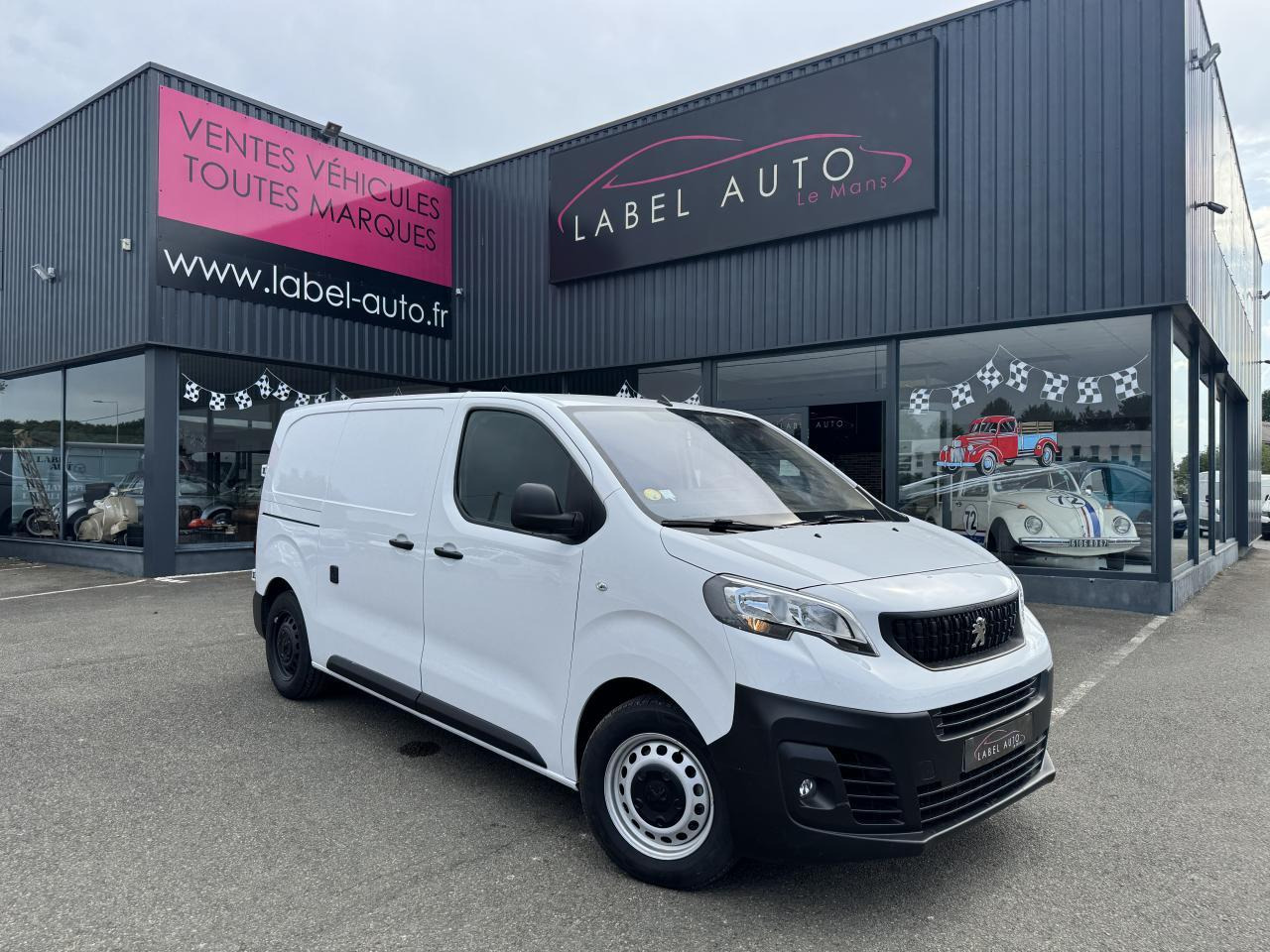 Peugeot Expert STANDARD 2.0 BLUEHDI 180CH S&S ASPHALT EAT8 - Kaubik: pilt 1 Peugeot Expert STANDARD 2.0 BLUEHDI 180CH S&S ASPHALT EAT8 - Kaubik: pilt 1