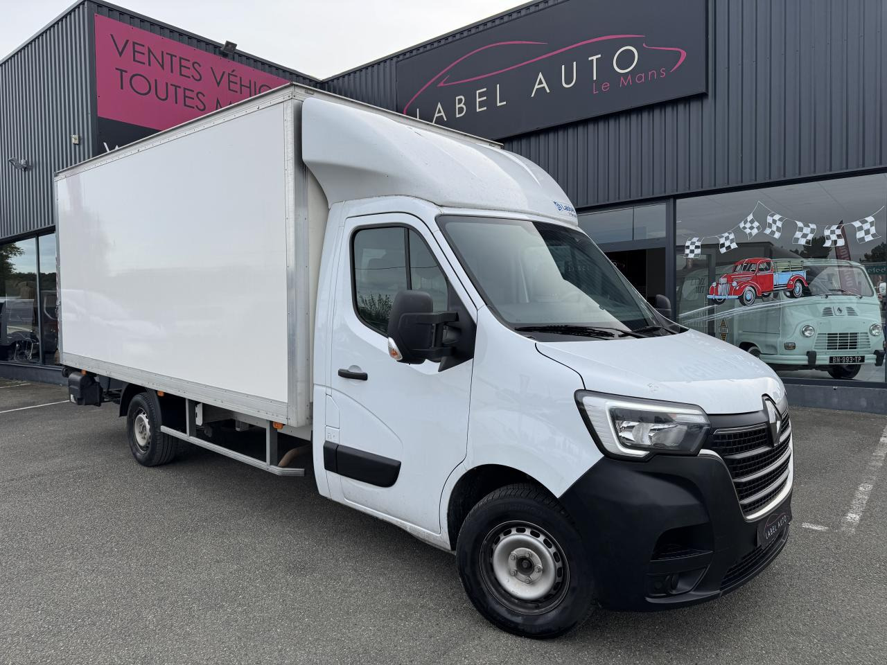 RENAULT MASTER 3T5 CAISSE 20M3 HAYON 2.3 DCI 145CH CONFORT - Tarbesõiduk furgoon: pilt 1 RENAULT MASTER 3T5 CAISSE 20M3 HAYON 2.3 DCI 145CH CONFORT - Tarbesõiduk furgoon: pilt 1