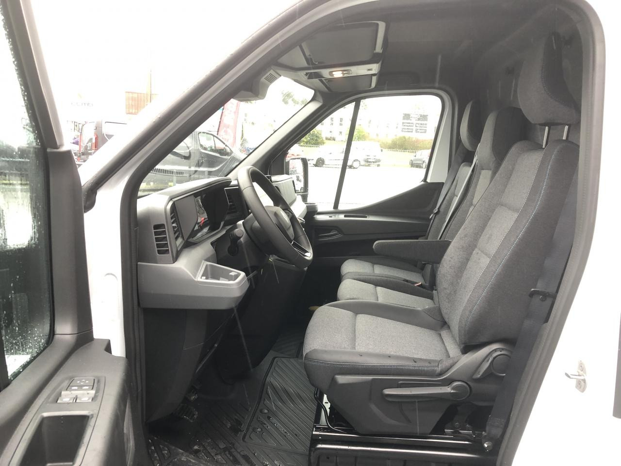 RENAULT Master Advance 3t3 L2H2 2.0 Blue dCi - 130 2025 IV FOURGON Fourgon L2H2 Traction - Kaubik: pilt 5 RENAULT Master Advance 3t3 L2H2 2.0 Blue dCi - 130 2025 IV FOURGON Fourgon L2H2 Traction - Kaubik: pilt 5