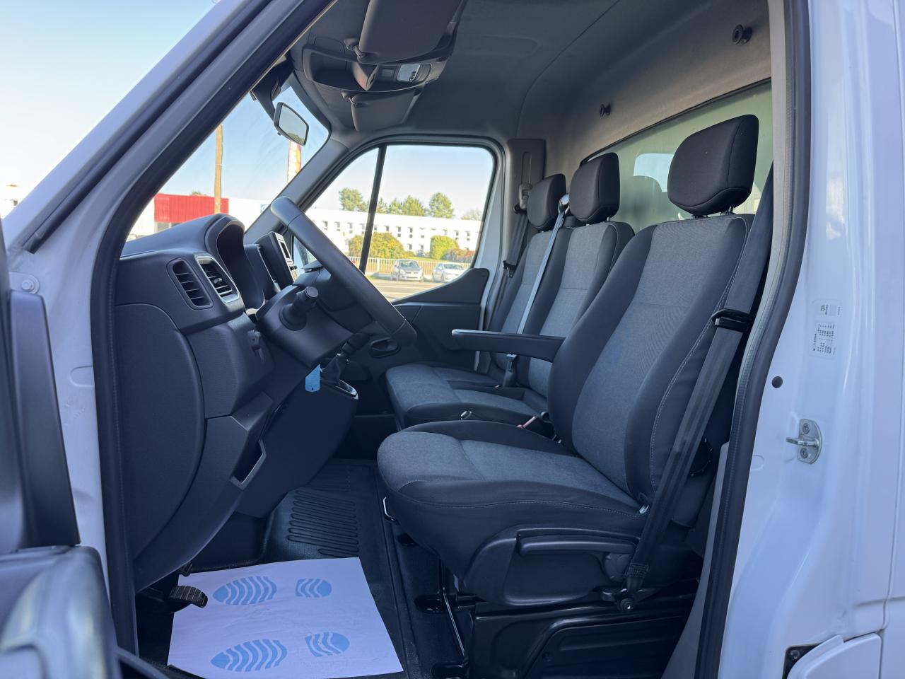 RENAULT Master Confort R3500 L2 2.3 dCi - 130 III CHASSIS CABINE Châssis Cabine L2 Propulsion PHASE 3 - Tarbesõiduk furgoon: pilt 4 RENAULT Master Confort R3500 L2 2.3 dCi - 130 III CHASSIS CABINE Châssis Cabine L2 Propulsion PHASE 3 - Tarbesõiduk furgoon: pilt 4