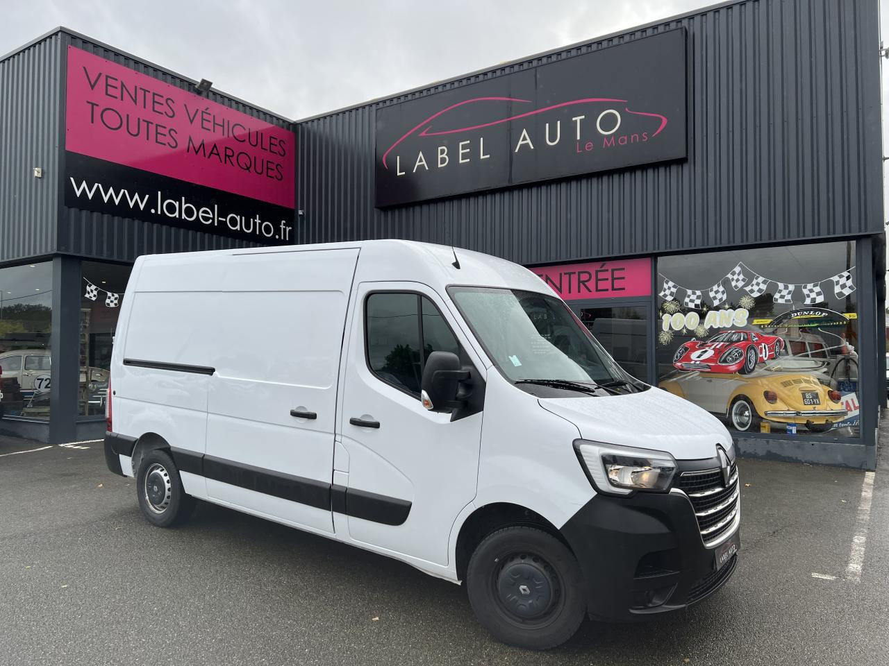 RENAULT Master Grand Confort F3300 L2H2 2.3 dCi - 135 III FOURGON Fourgon L2H2 Traction PHASE 3 - Kaubik: pilt 1 RENAULT Master Grand Confort F3300 L2H2 2.3 dCi - 135 III FOURGON Fourgon L2H2 Traction PHASE 3 - Kaubik: pilt 1