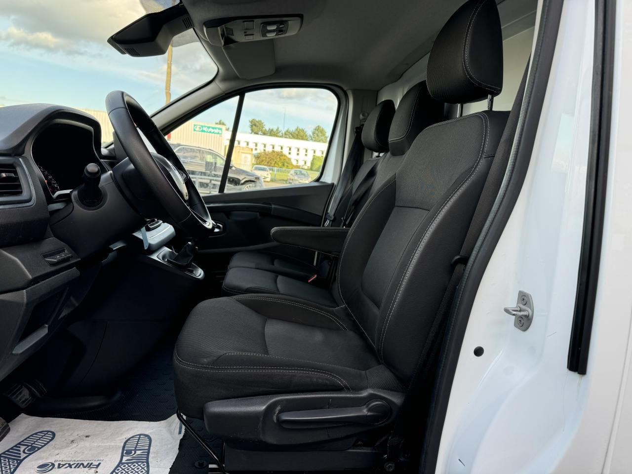 RENAULT TRAFIC L2H1 2.0 DCI 130CH GRAND CONFORT - Kaubik: pilt 5 RENAULT TRAFIC L2H1 2.0 DCI 130CH GRAND CONFORT - Kaubik: pilt 5