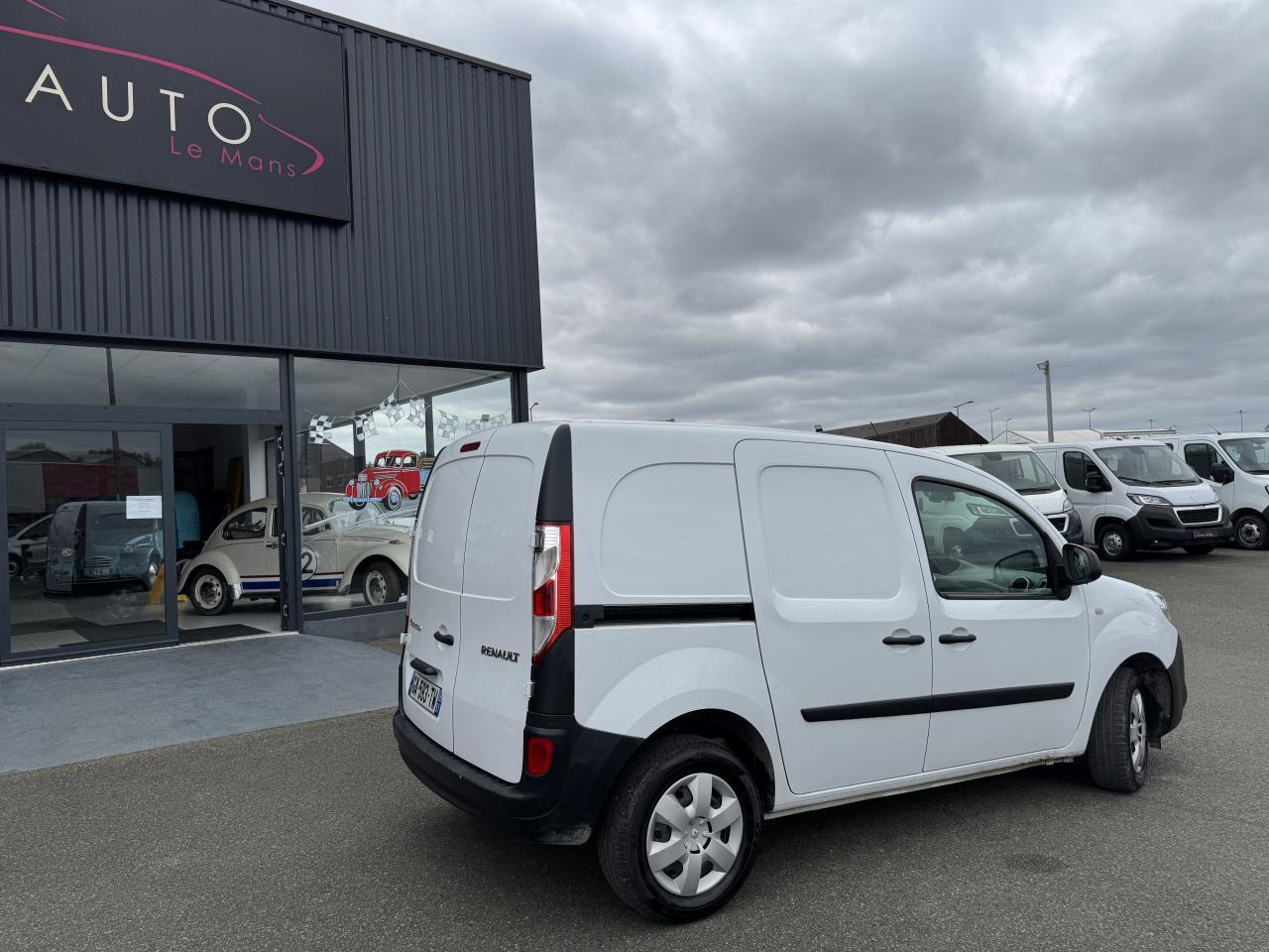 Renault Kangoo 1.5 BLUE DCI 80CH GRAND CONFORT 5CV - Väike kaubik: pilt 5 Renault Kangoo 1.5 BLUE DCI 80CH GRAND CONFORT 5CV - Väike kaubik: pilt 5