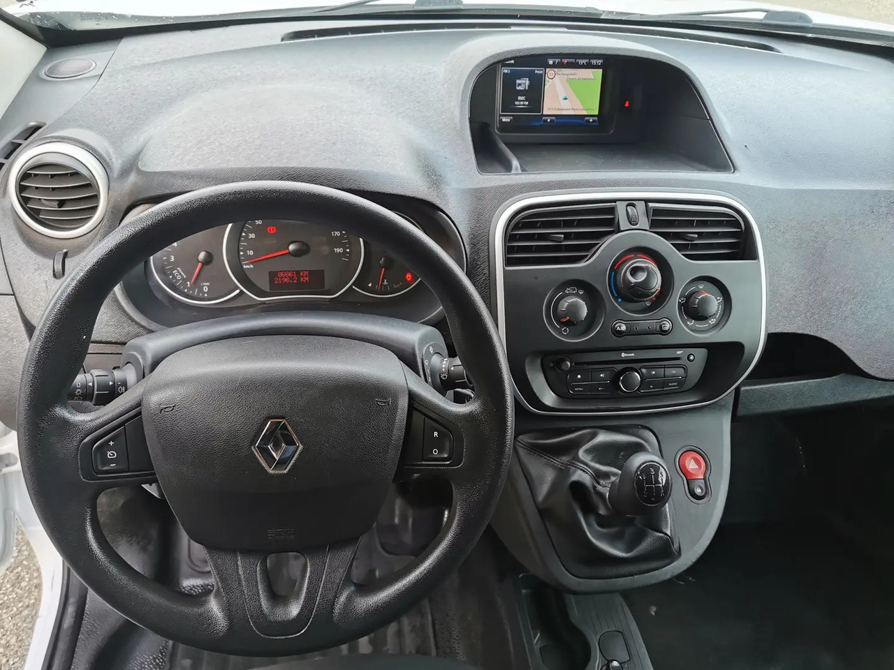 Renault Kangoo 1.5 BLUE DCI 80CH GRAND CONFORT 5CV - Kaubik: pilt 3 Renault Kangoo 1.5 BLUE DCI 80CH GRAND CONFORT 5CV - Kaubik: pilt 3
