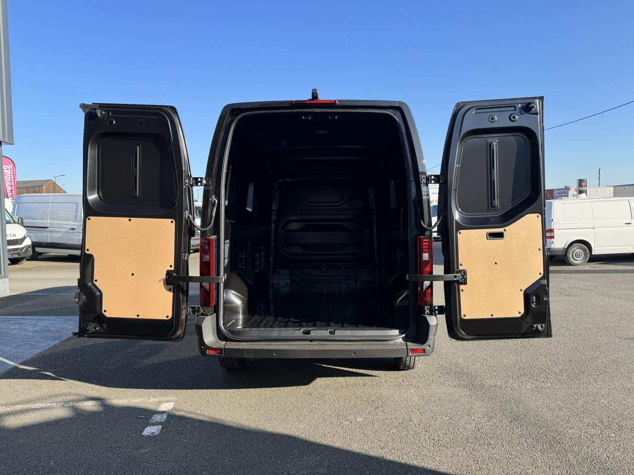 Renault Master F3500 L3H2 2.0 BLUE DCI 150CH EXTRA + CAMERA - Kaubik: pilt 2 Renault Master F3500 L3H2 2.0 BLUE DCI 150CH EXTRA + CAMERA - Kaubik: pilt 2