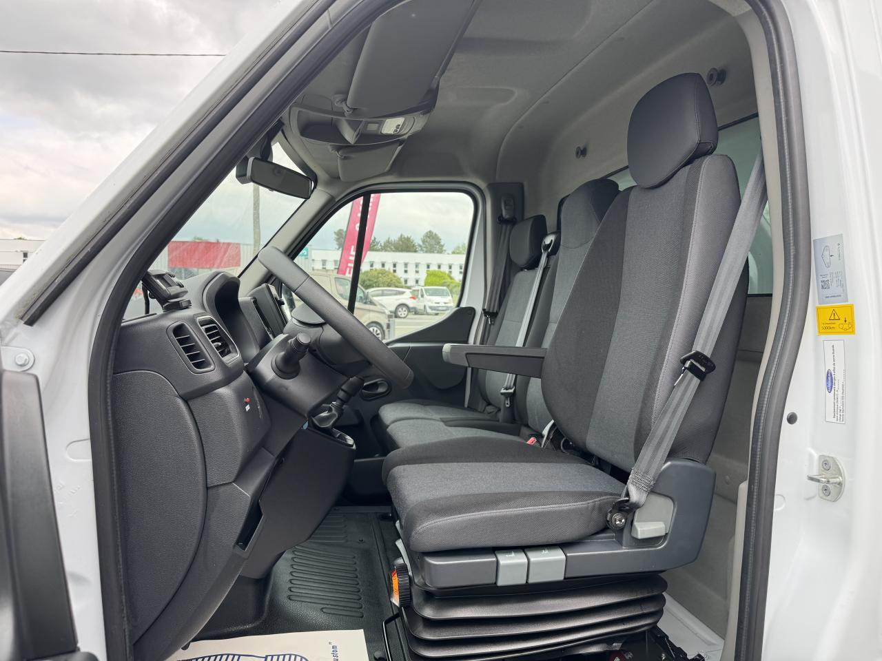 Renault Master FRIGORIFIQUE RJ3500 L3 2.3 BLUE DCI 165CH CAISSE 12M3 - Tarbesõiduk külmik: pilt 5 Renault Master FRIGORIFIQUE RJ3500 L3 2.3 BLUE DCI 165CH CAISSE 12M3 - Tarbesõiduk külmik: pilt 5