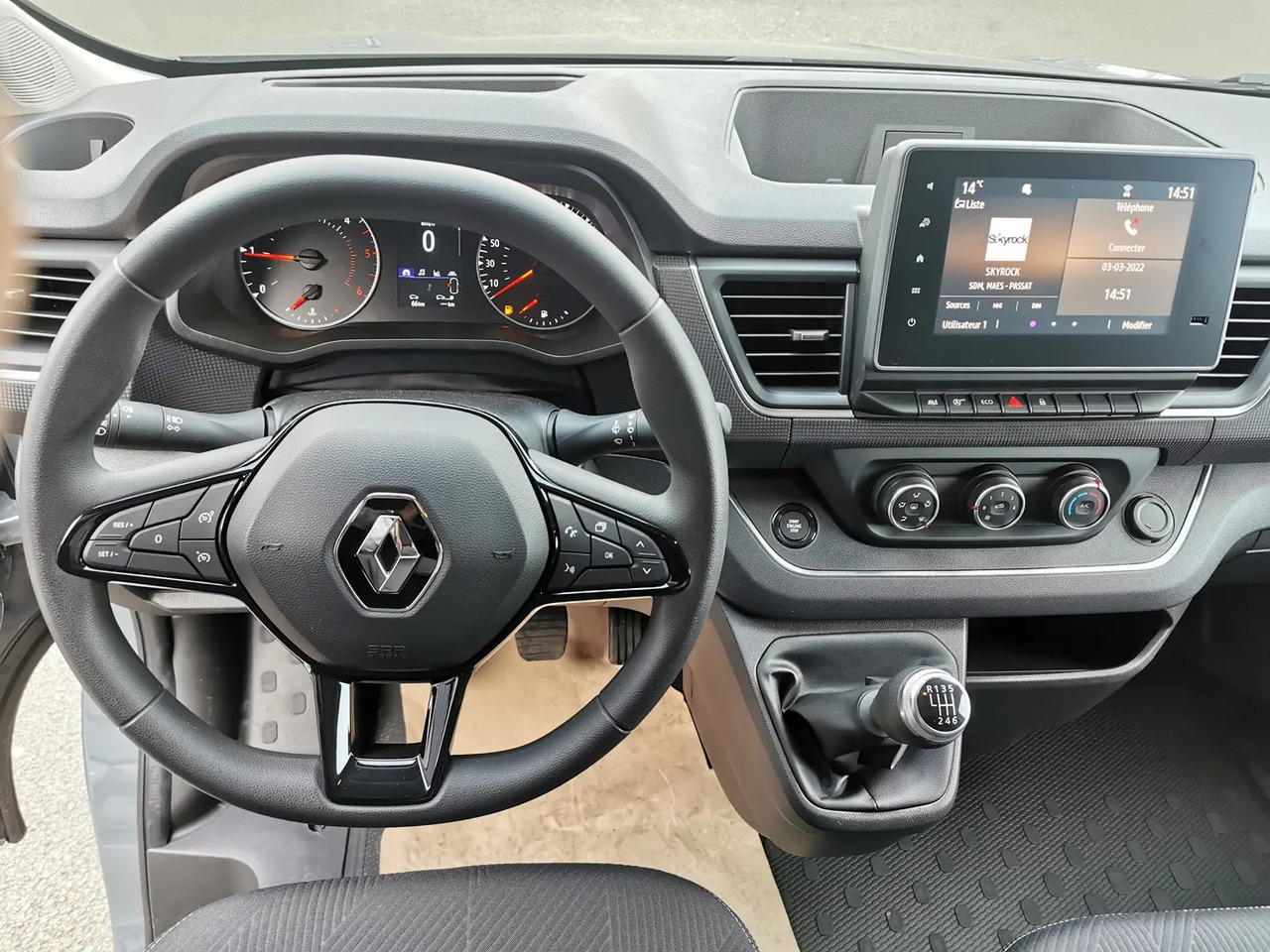 Renault Trafic L1H1 2T8 2.0 BLUE DCI 130CH GRAND CONFORT - Kaubik: pilt 4 Renault Trafic L1H1 2T8 2.0 BLUE DCI 130CH GRAND CONFORT - Kaubik: pilt 4