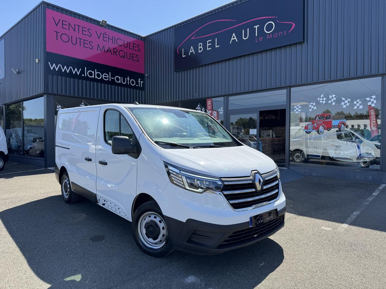 Renault Trafic L1H1 2T8 2.0 BLUE DCI 130CH GRAND CONFORT - Kaubik: pilt 1 Renault Trafic L1H1 2T8 2.0 BLUE DCI 130CH GRAND CONFORT - Kaubik: pilt 1