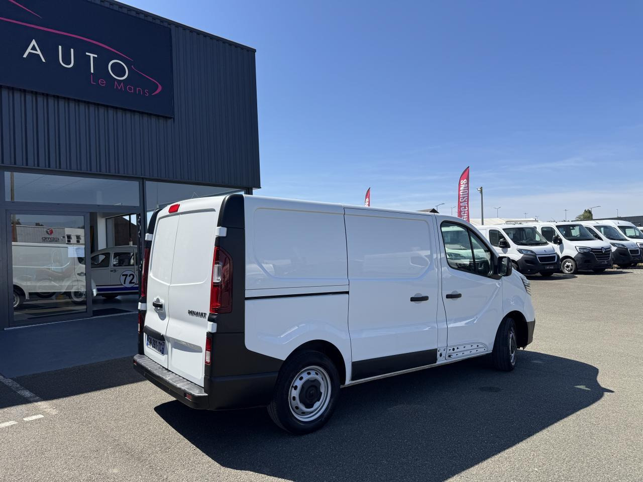 Renault Trafic L1H1 2T8 2.0 BLUE DCI 130CH GRAND CONFORT - Kaubik: pilt 5 Renault Trafic L1H1 2T8 2.0 BLUE DCI 130CH GRAND CONFORT - Kaubik: pilt 5