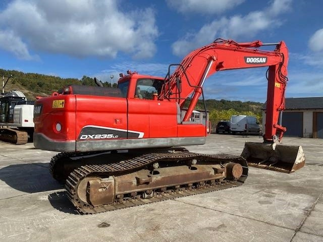 Doosan DX 235 LC - Lintekskavaator: pilt 5 Doosan DX 235 LC - Lintekskavaator: pilt 5