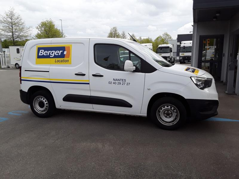 OPEL COMBO 100CV 3m3 - Väike kaubik: pilt 2 OPEL COMBO 100CV 3m3 - Väike kaubik: pilt 2