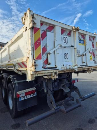 Renault C version K 380 P6x4 Bi-benne Grue FASSI F195 A0.24 - Kallurauto: pilt 3 Renault C version K 380 P6x4 Bi-benne Grue FASSI F195 A0.24 - Kallurauto: pilt 3