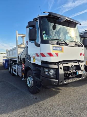 Renault C version K 380 P6x4 Bi-benne Grue FASSI F195 A0.24 - Kallurauto: pilt 2 Renault C version K 380 P6x4 Bi-benne Grue FASSI F195 A0.24 - Kallurauto: pilt 2