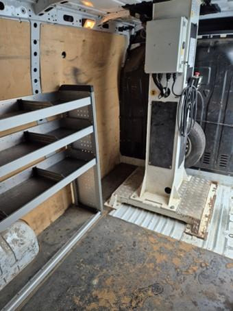 Renault Master Fourgon L2H2 130 cv Nacelle KLUBB K32 - Veoautolt tõusev platvorm: pilt 4 Renault Master Fourgon L2H2 130 cv Nacelle KLUBB K32 - Veoautolt tõusev platvorm: pilt 4