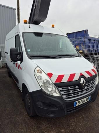 Renault Master Fourgon L2H2 130 cv Nacelle KLUBB K32 - Veoautolt tõusev platvorm: pilt 1 Renault Master Fourgon L2H2 130 cv Nacelle KLUBB K32 - Veoautolt tõusev platvorm: pilt 1