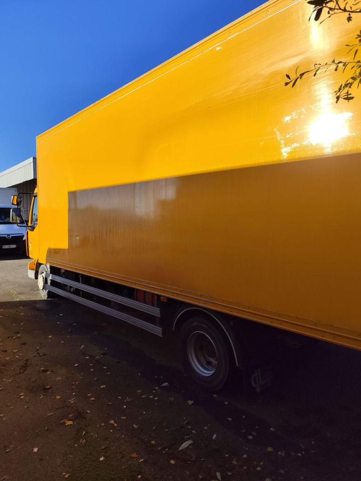 Renault Midlum 180.12 H Extra light Fourgon polyfond avec Hayon repliable - Kasti veoauto: pilt 3 Renault Midlum 180.12 H Extra light Fourgon polyfond avec Hayon repliable - Kasti veoauto: pilt 3