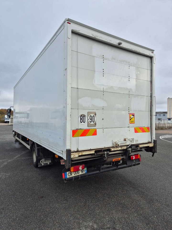 Renault Midlum 220.12 Extra Light fourgon caisse Polyfond avec hayon - Kasti veoauto: pilt 2 Renault Midlum 220.12 Extra Light fourgon caisse Polyfond avec hayon - Kasti veoauto: pilt 2