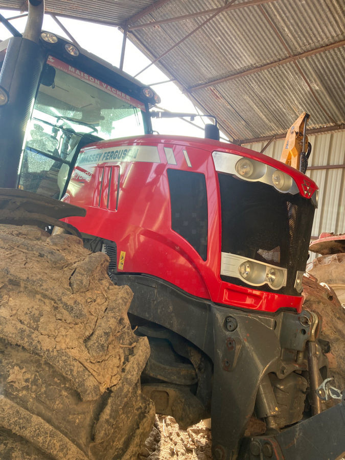 Massey Ferguson 7624 DYNA-6 EXCLUSIVE - Traktor: pilt 1 Massey Ferguson 7624 DYNA-6 EXCLUSIVE - Traktor: pilt 1