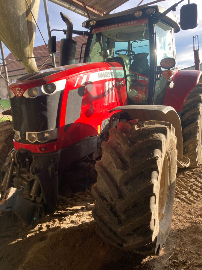 Massey Ferguson 7624 DYNA-6 EXCLUSIVE - Traktor: pilt 2 Massey Ferguson 7624 DYNA-6 EXCLUSIVE - Traktor: pilt 2