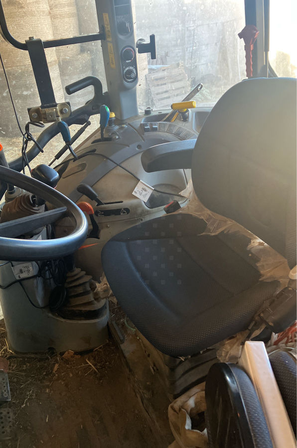 New Holland T5.95 - Traktor: pilt 3 New Holland T5.95 - Traktor: pilt 3