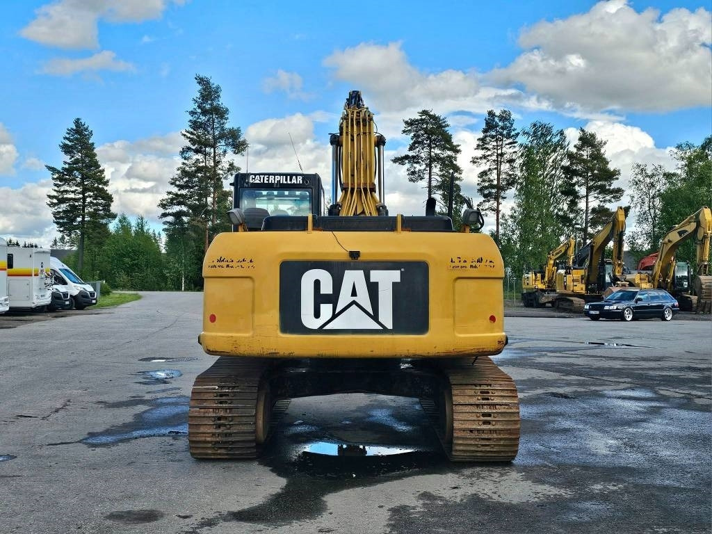 CAT 323 D L - Lintekskavaator: pilt 4 CAT 323 D L - Lintekskavaator: pilt 4