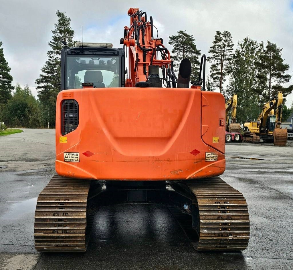 Hitachi ZX 135 US-5 - Lintekskavaator: pilt 4 Hitachi ZX 135 US-5 - Lintekskavaator: pilt 4