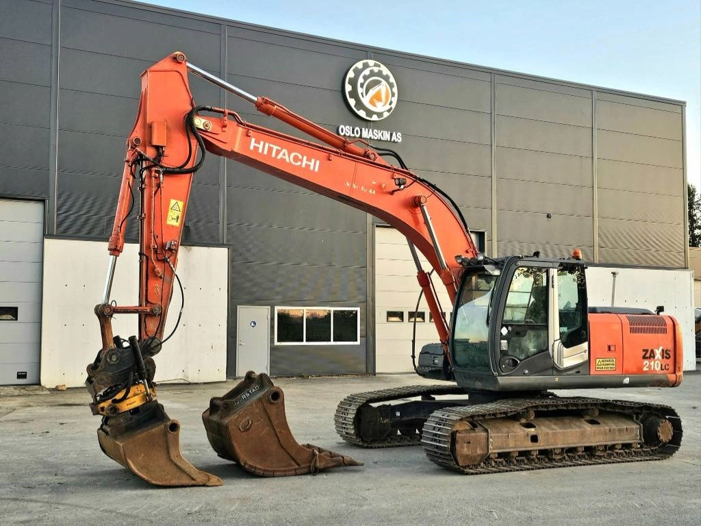 Hitachi ZX 210 LC-3 - Lintekskavaator: pilt 1 Hitachi ZX 210 LC-3 - Lintekskavaator: pilt 1