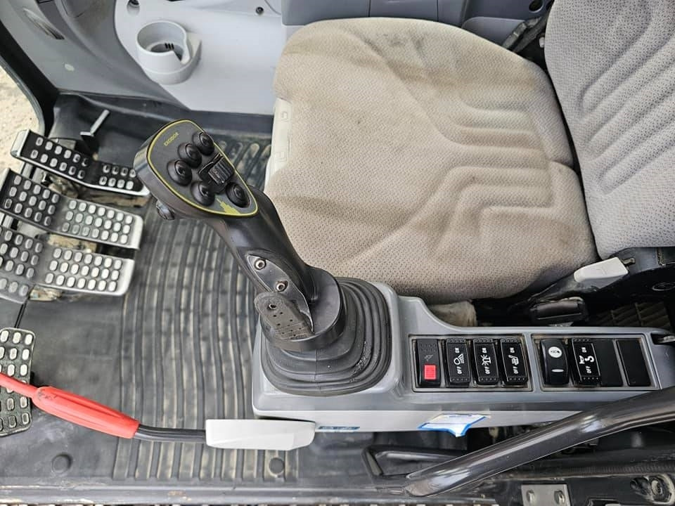 Lintekskavaator Hitachi ZX 300 LC-6: pilt 44