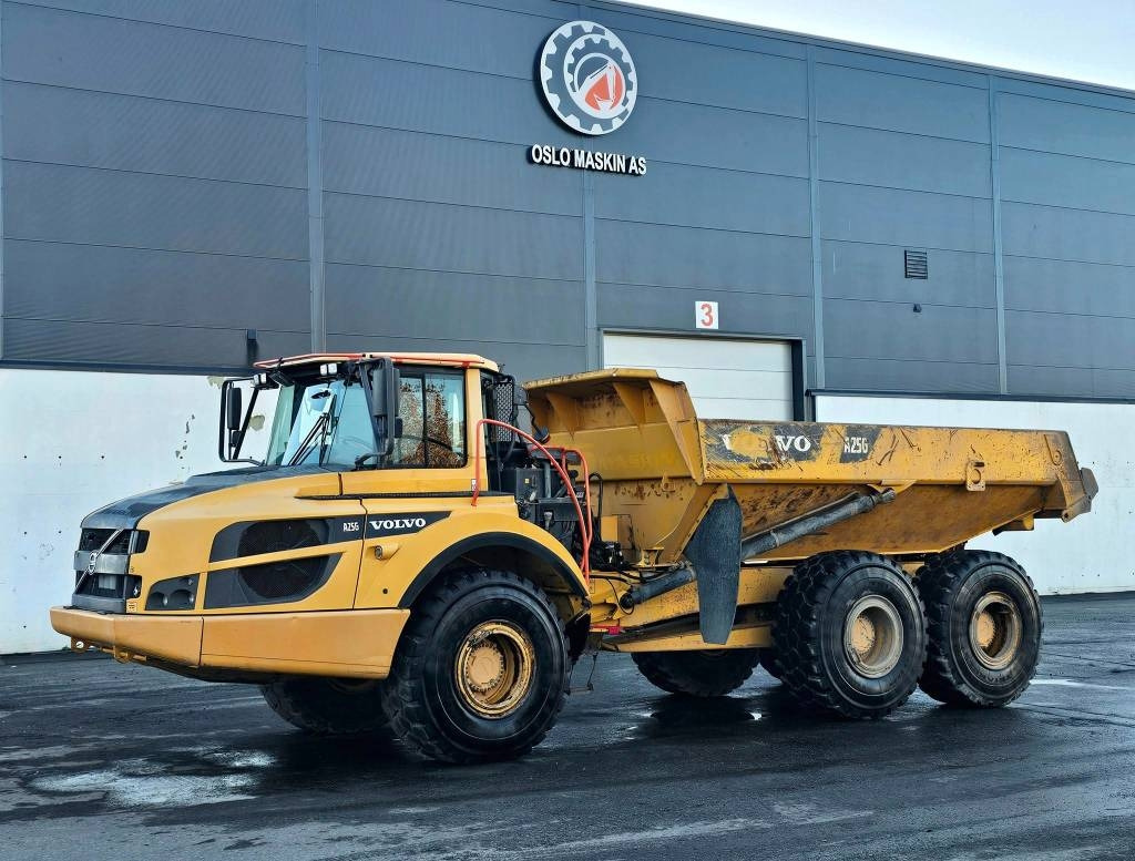 Volvo A 25 G - Liigendkallur: pilt 1 Volvo A 25 G - Liigendkallur: pilt 1