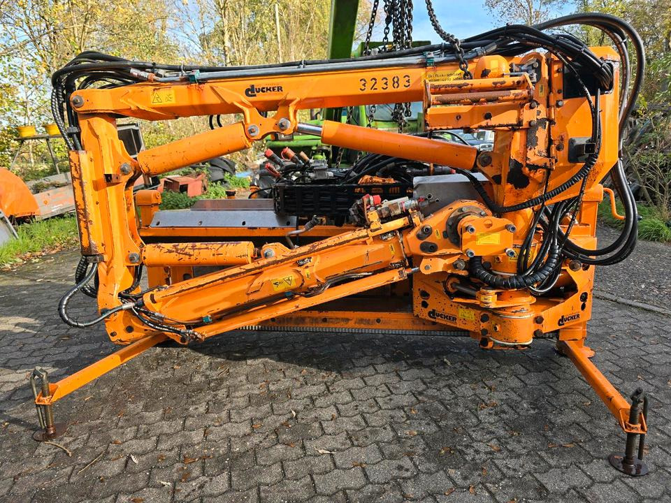 Dücker DUA 800 für Fendt Deutz Böschungsmäher Böschungsmulcher Traktor Bankettmäher 800 600 Mulag Una MHU - Poomniiduk: pilt 4 Dücker DUA 800 für Fendt Deutz Böschungsmäher Böschungsmulcher Traktor Bankettmäher 800 600 Mulag Una MHU - Poomniiduk: pilt 4