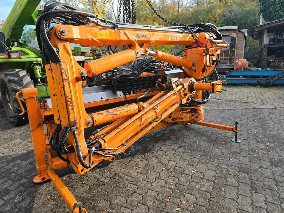 Dücker DUA 800 für Fendt Deutz Böschungsmäher Böschungsmulcher Traktor Bankettmäher 800 600 Mulag Una MHU - Poomniiduk: pilt 5 Dücker DUA 800 für Fendt Deutz Böschungsmäher Böschungsmulcher Traktor Bankettmäher 800 600 Mulag Una MHU - Poomniiduk: pilt 5