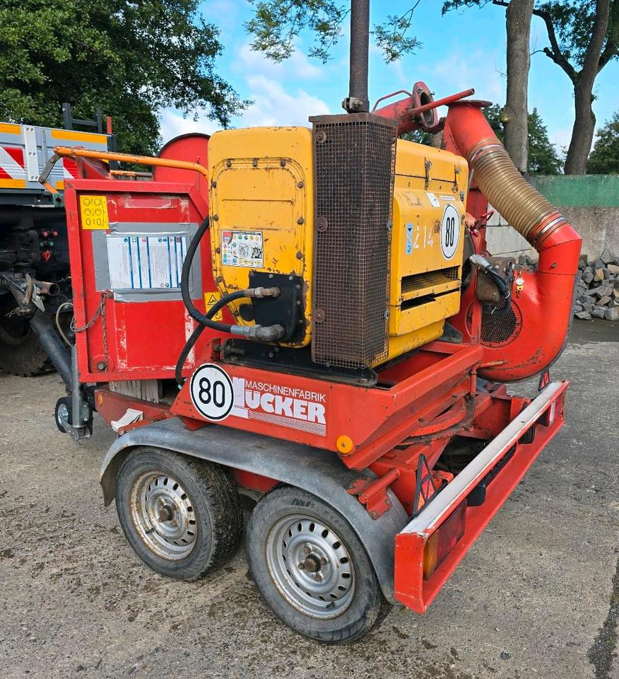 Dücker HM 760 Holzhacker Holzhäcksler Holzhackschnitzler Hacker Häcksler Hatz Diesel 4L40C - Puiduhakkurid: pilt 3 Dücker HM 760 Holzhacker Holzhäcksler Holzhackschnitzler Hacker Häcksler Hatz Diesel 4L40C - Puiduhakkurid: pilt 3