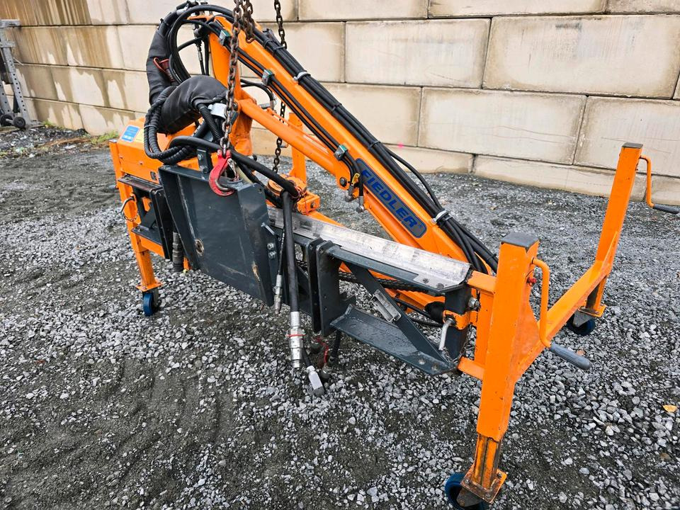 Fiedler FFA 400 M Mähausleger für Multicar M30 Ladog Böschungsmäher Böschungsmulcher Hangmäher - Poomniiduk: pilt 4 Fiedler FFA 400 M Mähausleger für Multicar M30 Ladog Böschungsmäher Böschungsmulcher Hangmäher - Poomniiduk: pilt 4