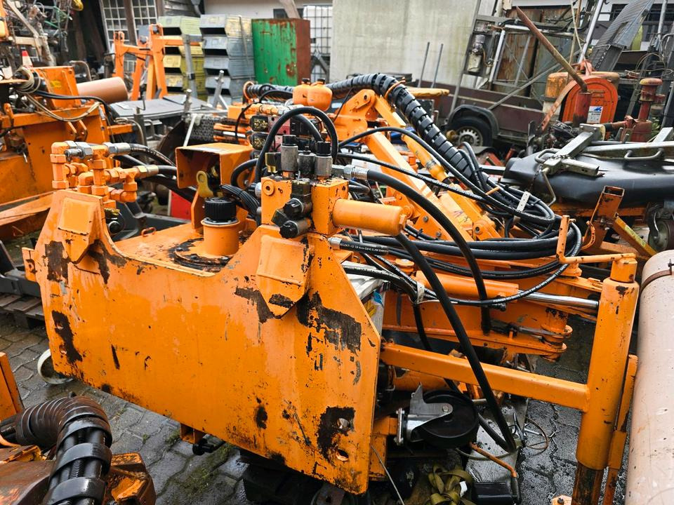 Gilbers GM 12 RL Randstreifenmäher Böschungsmulcher Böschungsmäher Seitenmulcher Mähausleger Dücker Mulag - Külgniiduk: pilt 3 Gilbers GM 12 RL Randstreifenmäher Böschungsmulcher Böschungsmäher Seitenmulcher Mähausleger Dücker Mulag - Külgniiduk: pilt 3