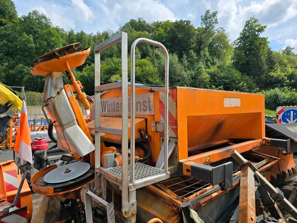 Gmeiner STA 2000TC Salzstreuer 2m3 Streuautomat Salzsilo Winterdienst Unimog 405 U300 400 500 423 427 430 318 Multicar tremo - Liiva-/ Soolajaotur: pilt 1 Gmeiner STA 2000TC Salzstreuer 2m3 Streuautomat Salzsilo Winterdienst Unimog 405 U300 400 500 423 427 430 318 Multicar tremo - Liiva-/ Soolajaotur: pilt 1