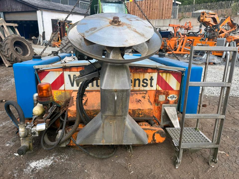 Gmeiner STA 2500 C Salzstreuer für Unimog UGN UGE 424 427 405 U300 U 300 400 500 MERCEDES-BENZ 218 219 318 323 423 427 327 430 429 430 435 Salzsilo Streuautomat Winterdienst - Liiva-/ Soolajaotur: pilt 2 Gmeiner STA 2500 C Salzstreuer für Unimog UGN UGE 424 427 405 U300 U 300 400 500 MERCEDES-BENZ 218 219 318 323 423 427 327 430 429 430 435 Salzsilo Streuautomat Winterdienst - Liiva-/ Soolajaotur: pilt 2