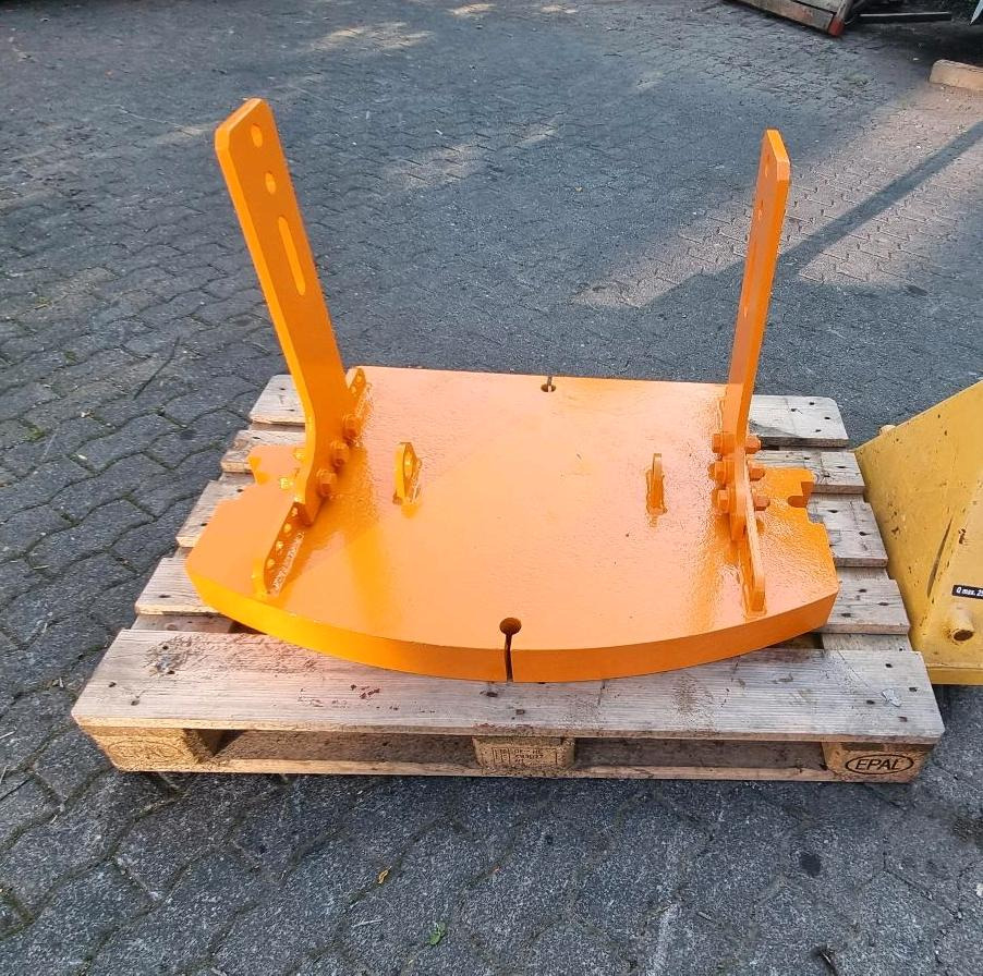 Heckgewicht Unimog 405 U400 U 300 500 400 318 423 427 429 430 530 527 535 Kontergewicht Mulag Mähausleger Böschungsmulcher Dücker - Vastukaal - Kommunaal-/ Erisõiduk: pilt 1 Heckgewicht Unimog 405 U400 U 300 500 400 318 423 427 429 430 530 527 535 Kontergewicht Mulag Mähausleger Böschungsmulcher Dücker - Vastukaal - Kommunaal-/ Erisõiduk: pilt 1