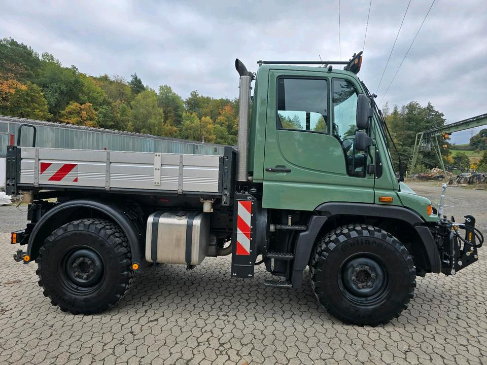 Unimog U300 AGRAR 405/10 405/12 NKS-Z-UGN-43K Mercedes-Benz UGE UGN LOF U 300 400 500 - Kommunaal-/ Erisõiduk: pilt 4 Unimog U300 AGRAR 405/10 405/12 NKS-Z-UGN-43K Mercedes-Benz UGE UGN LOF U 300 400 500 - Kommunaal-/ Erisõiduk: pilt 4