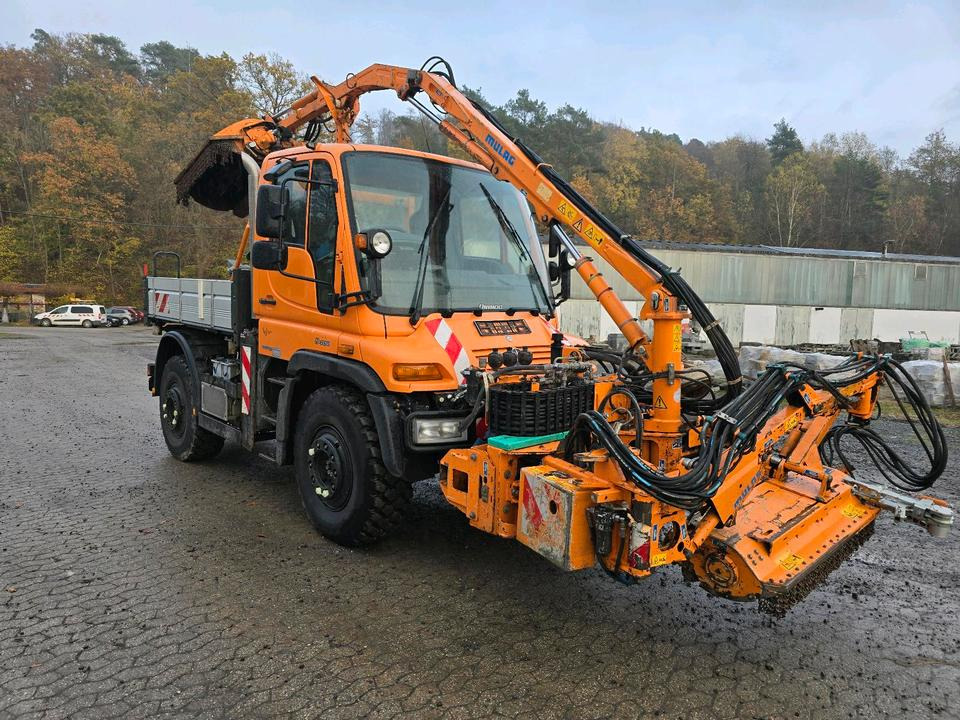 Unimog U400 2011 Bluetec 5 Mercedes-Benz 405 423 427 300 U 500 Mulag MKM Mähausleger Böschungsmäher Böschungsmulcher FME Dücker - Kommunaal-/ Erisõiduk: pilt 2 Unimog U400 2011 Bluetec 5 Mercedes-Benz 405 423 427 300 U 500 Mulag MKM Mähausleger Böschungsmäher Böschungsmulcher FME Dücker - Kommunaal-/ Erisõiduk: pilt 2